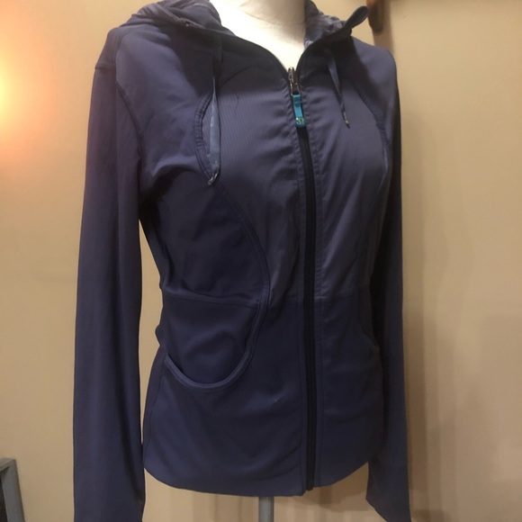 Lulu lemon light jacket - Picture 3 of 5